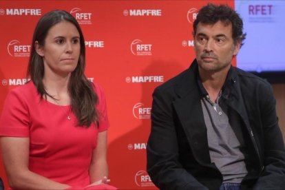 Anabel Medina y Sergi Bruguera, durante su presentación en el CSD.-ZIPI / EFE