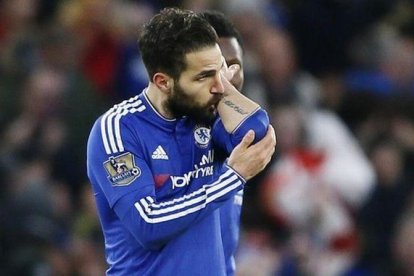 Cesc Fàbregas celebra un gol.-EL PERIÓDICO