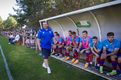 Diego Martínez, durante uno de los partidos de pretemporada. MARIO TEJEDOR