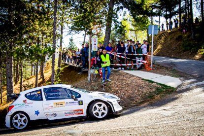 XXIV Subida Automovilista al Parque del Castillo. MARIO TEJEDOR (42)