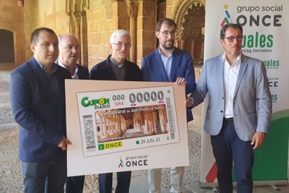 Presentación del cupón de la ONCE dedicado a la Concatedral.