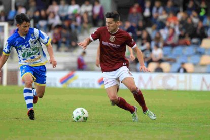 Javi Bonilla podría regresar al Numancia, club del que fue canterano
