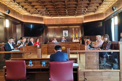 Pleno de organización del Ayuntamiento. J.A.C.