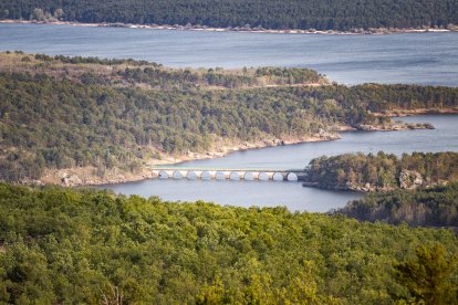 El embalse Cuerda del Pozo es el pulmón hidrológico de Soria.