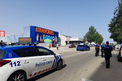 Lugar en el que se produjo en atropello en Soria, ya protegido por la Policía Local.