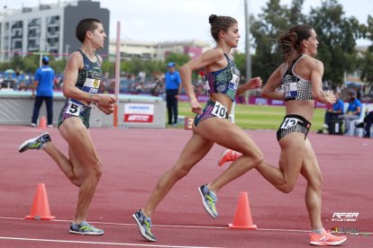 Marta Pérez tras Guerrero y Marqués.