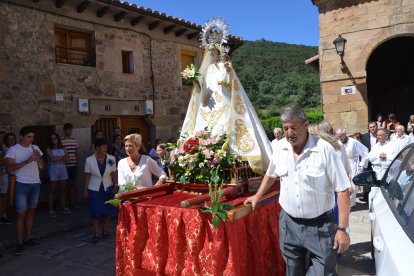 Imagen de archivo de la procesión de las fiestas de Salduero.