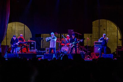 Concierto de Gwendal en la plaza Mayor, el año pasado en San Saturio. MARIO TEJEDOR