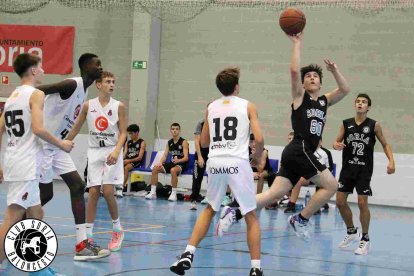 Los cadetes del Club Soria Baloncesto rindieron a gran altura en el Trofeo San Saturio.