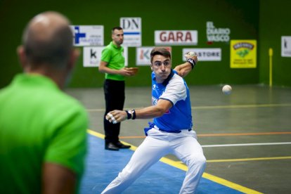 Peio Etxeberria y Jaka en el partido estrella de la exhibición