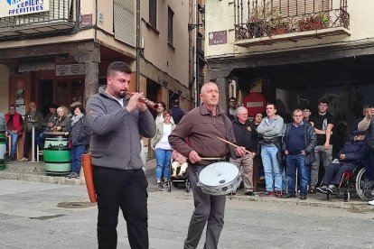 La villa emanaba folk por todas sus calles