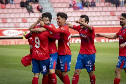 El CD Numancia se queda segundo en la tabla