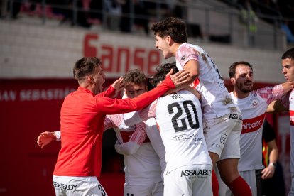 Los jugadores del Sanse celebran un gol de la actual campaña.