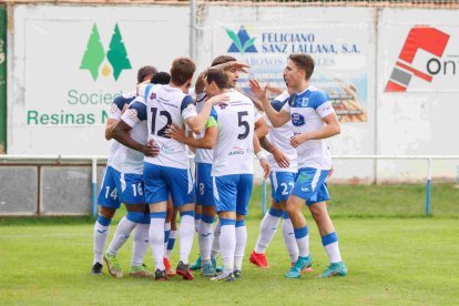 El Almazán se quiere reencontrar con la victoria en Burgos.