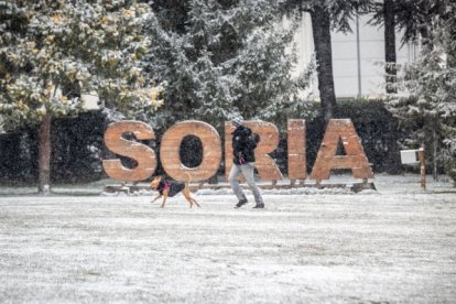 Imagen de archivo de nieve en el Alto de la Dehesa.