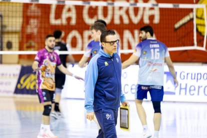 Buen voleibol el desplegado por los celestes de Soria