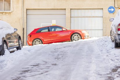 Dos días después, la nieve y el hielo siguen presentes en las calles