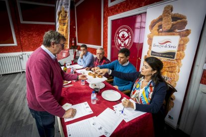 Torreznos candidatos a ganar la categoría profesional y aficionado