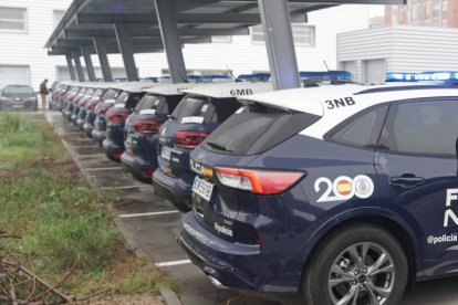 Presentación de nuevos coches de la Policía Nacional en Castilla y León.