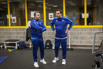 Quique Guiu y Alberto Toribio en una de las sesiones de entrenamiento del Grupo Herce.