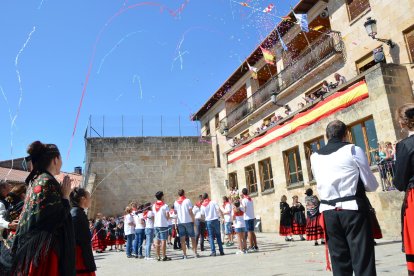 Imagen de archivo de las fiestas de Duruelo de la Sierra.