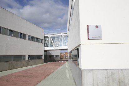 El estudio ha sido realizado por dos profesoras del GIR Farmacogenética, polimorfismos genéticos y farmacoepidemiología de la UVa.