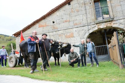 Los carreteros en la ruta por Pinares