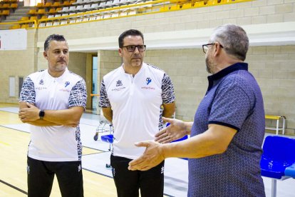 Enrique Guiu, Alberto Toribio y Alfredo Cabrerizo en una imagen de archivo en el pabellón de Los Pajaritos.