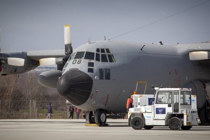 Imagen de archivo de uno de los aviones Hércules estacionados en Garray.