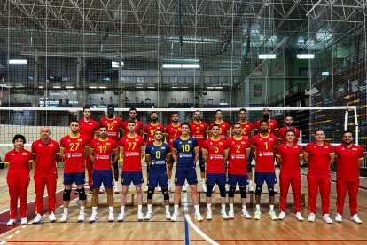 Combinado nacional de voleibol que participará en la European Golden League