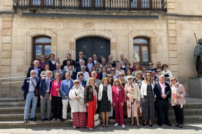 La V promoción de Magisterio Soria celebra su reencuentro 50 años después.