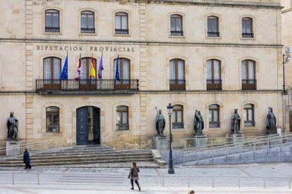 Fachada de la Diputación Provincial de Soria.