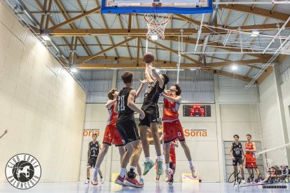 Uno de los encuentros del equipo cadete disputado esta temporada.