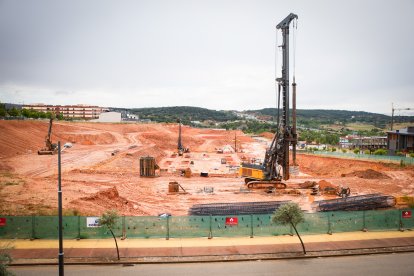 Vista general de la parcela del CPD donde se han iniciado ya los trabajos de cimentación del edificio.