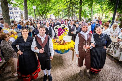 Soria de viste de gala para su día más elegante