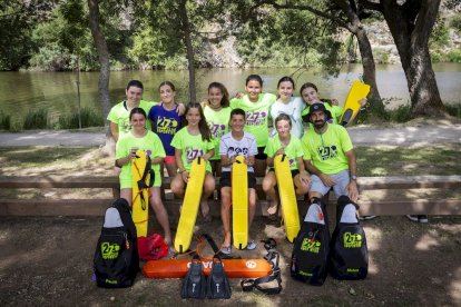 Foto de familia de los asistentes al campus de Salvamento y Socorrismo.