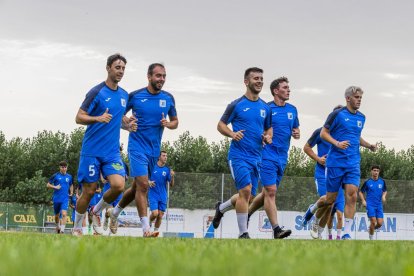 El equipo se prepara para afrontar con ilusión una nueva temporada