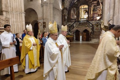 Eucaristía en honor de San Pedro de Osma en la catedral de El Burgo.