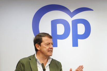 El presidente del PP de Castilla y León, Alfonso Fernández Mañueco, en la clausura de la reunión del Comité Ejecutivo Autonómico del PPCyL.