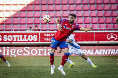 Jony ha sido el autor de los dos últimos goles del Numancia con sendos remates de cabeza.