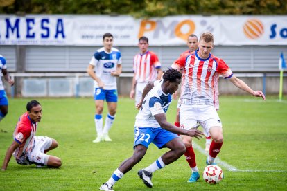 La SD Almazán suma la primera victoria de la temporada en un buen partido ante su inmediato perseguidor.