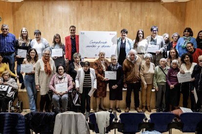 Foto de familia en el Centro Cultural Gaya Nuño.