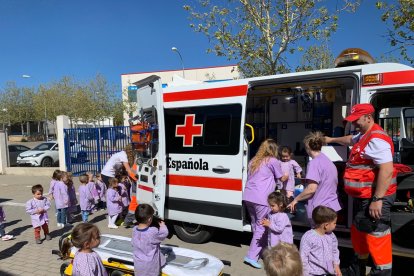 Actividad sanitaria en el centro infantil Gloria Fuertes de Soria, una de las participantes en el estudio.