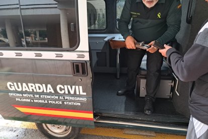 'Oficina' móvil del servicio de Intervención de Armas de la Guardia Civil.