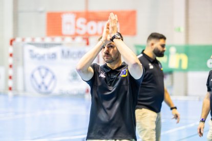 Un encuentro solidario el del Balonmano Soria