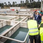 Visita de autoridades y trabajadores a las nuevas instalaciones.