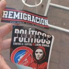 Pegatinas colocadas en la sede de Comisiones Obreras en Soria.