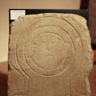 Estelas funerarias localizadas en Tierras Altas.