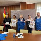Representantes de Los Trócolos, Asamis, Federación de Atletismo y la delegada de la Junta.