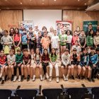 Los niños recibieron un reconocimiento por su participación en los talleres de seguridad vial